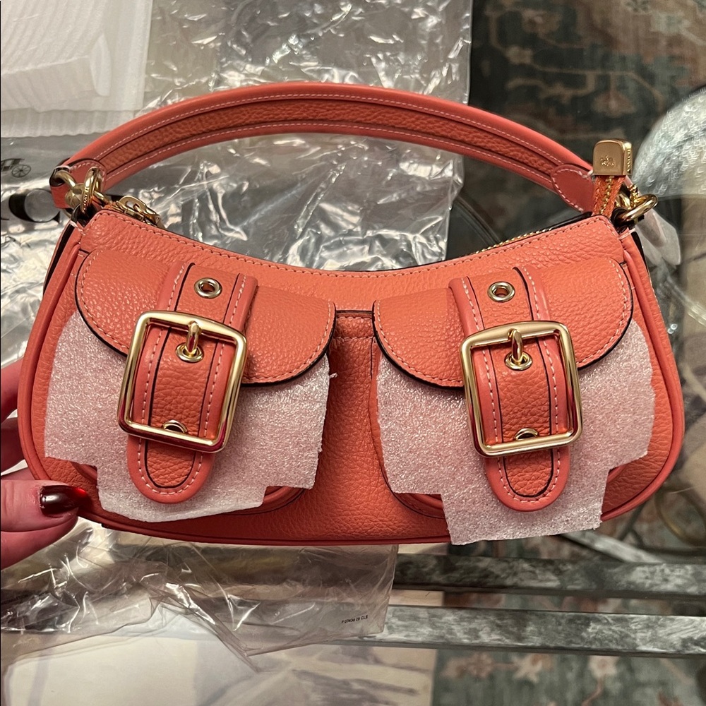 Coach Ashton Burnt Coral Shoulder Bag NWT - Picture 3 of 8